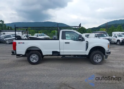 2024 Ford F250 Super Duty z USA, uszkodzony, nr VIN 1FTBF2BA2REC07580